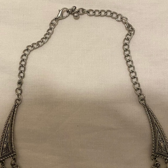 Gorgeous necklace! - Picture 3 of 3